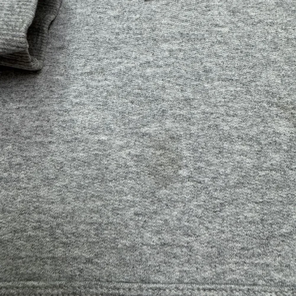 Champion Hoodie Pullover Sweatshirt Men Medium Gray Fleece Pocket Outdoor Active